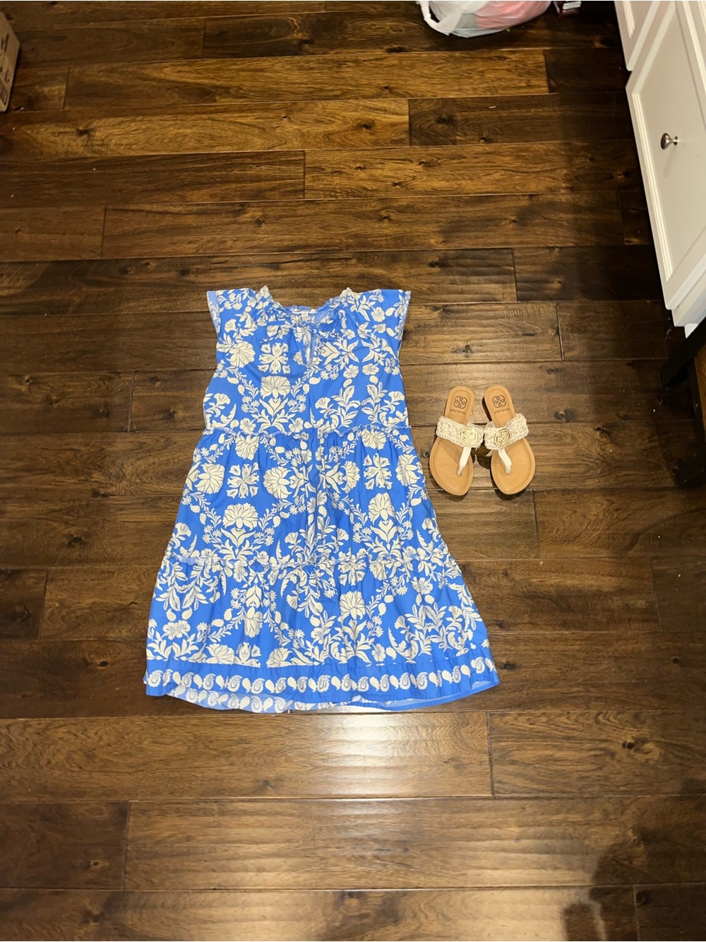 Women’s Blue Floral Tiered Summer Dress 8/10